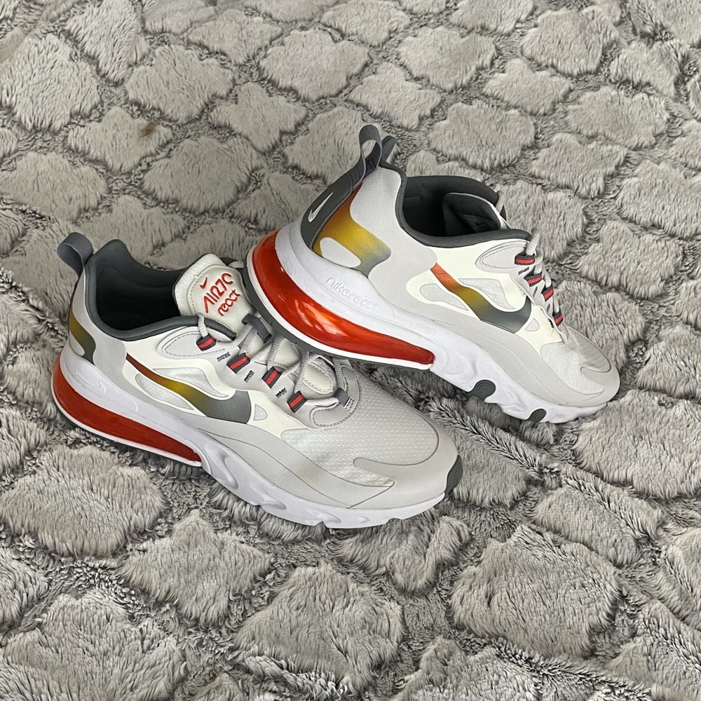 Nike Air Max 270 SE - Picture 1 of 6